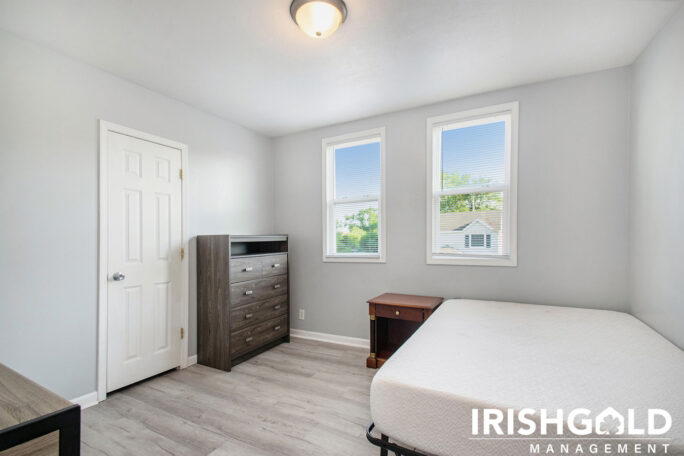 Gallery Image (15 of 18)