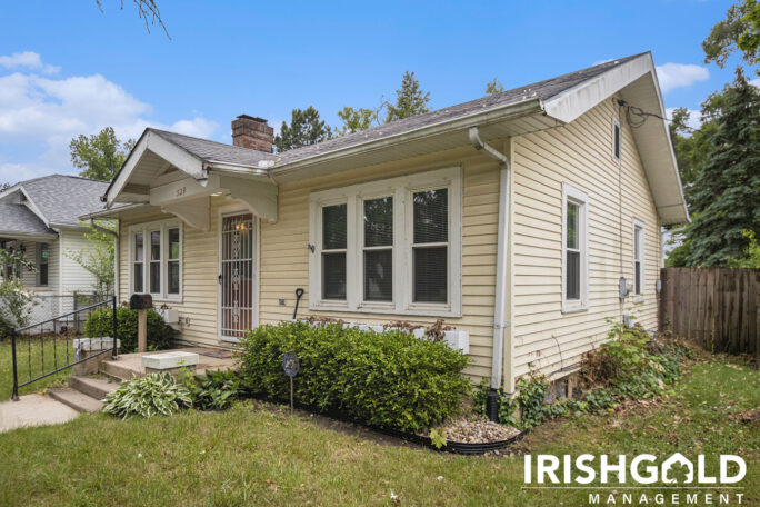 Gallery Image (13 of 17)