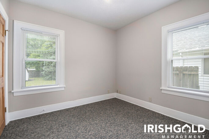 Gallery Image (11 of 17)