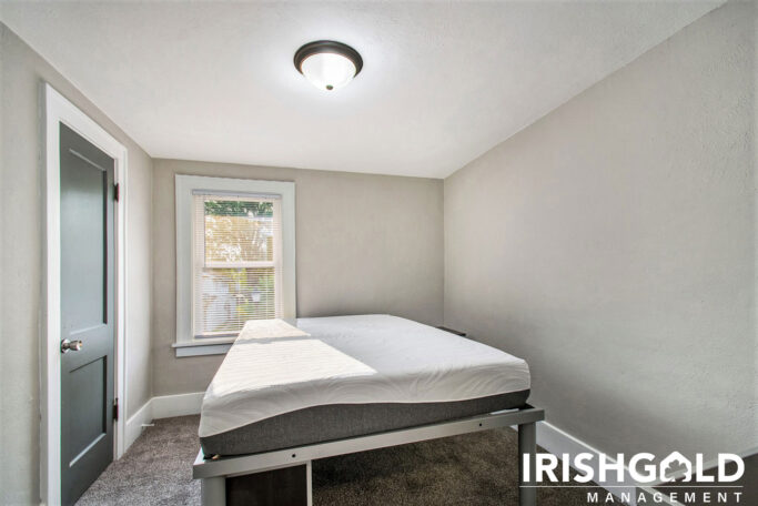 Gallery Image (7 of 18)