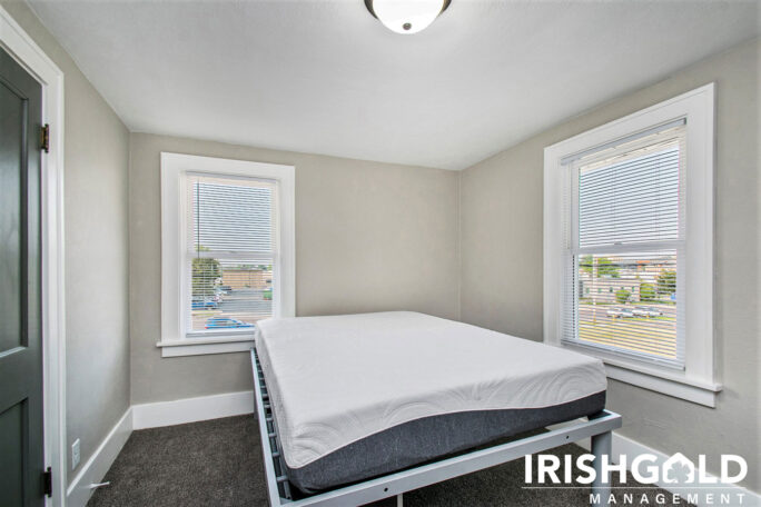 Gallery Image (9 of 18)