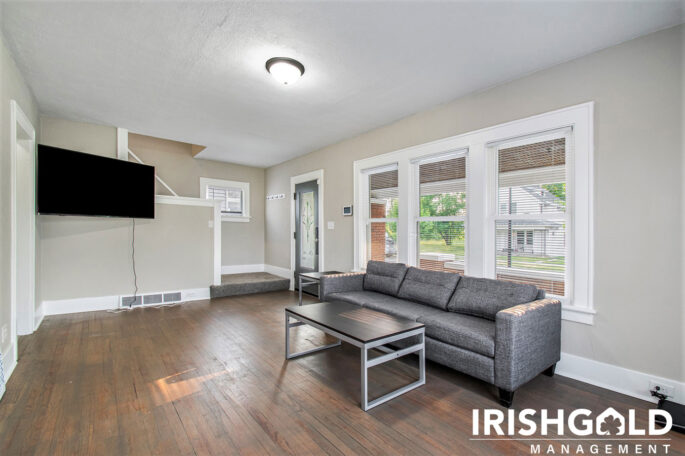 Gallery Image (15 of 18)