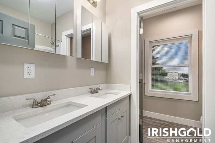 Gallery Image (13 of 28)