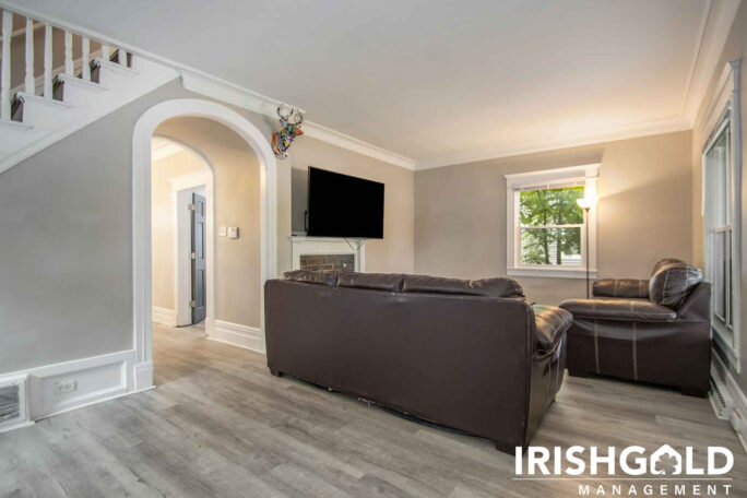 Gallery Image (14 of 19)