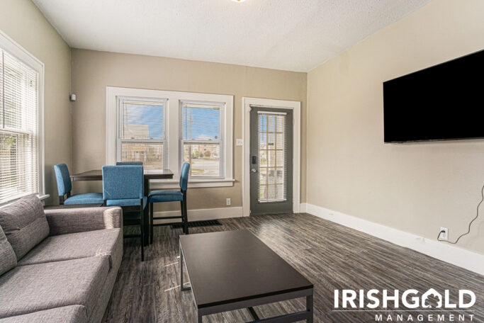 Gallery Image (13 of 19)