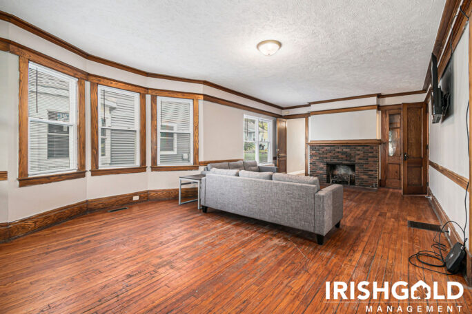 Gallery Image (10 of 20)