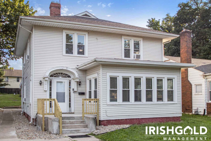 Gallery Image (1 of 19)