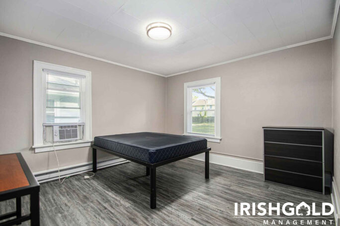 Gallery Image (12 of 19)