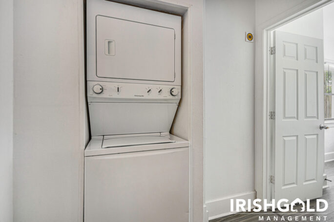 Gallery Image (15 of 16)