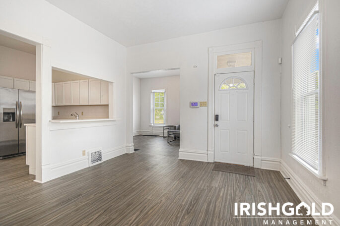 Gallery Image (8 of 16)