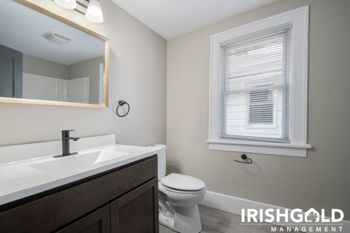 Gallery Image (12 of 18)