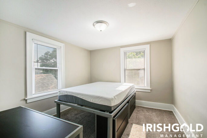 Gallery Image (13 of 18)