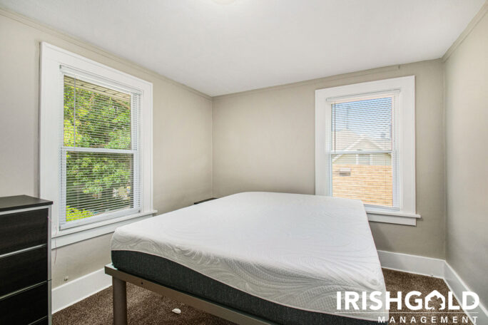 Gallery Image (14 of 18)