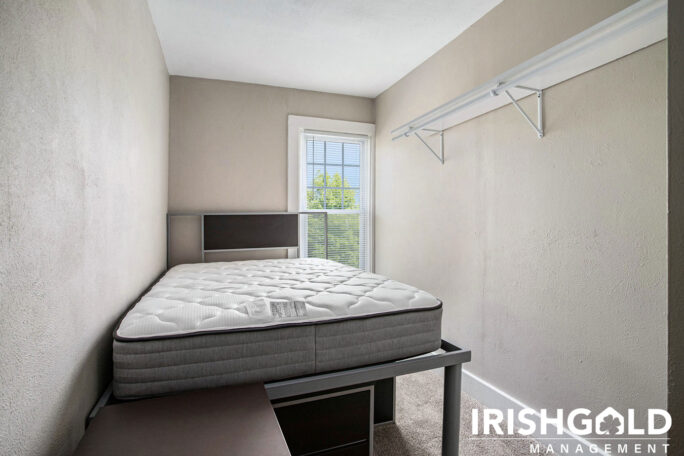 Gallery Image (13 of 17)