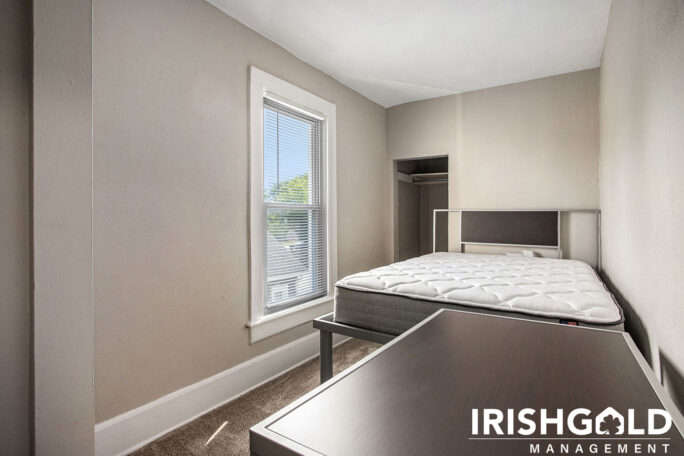 Gallery Image (9 of 17)