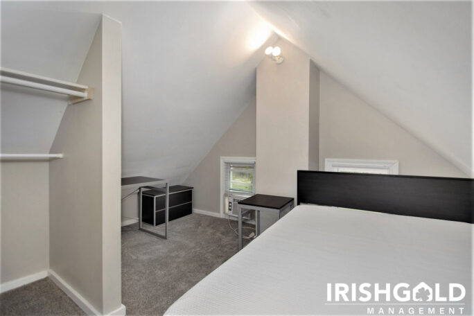 Gallery Image (11 of 19)