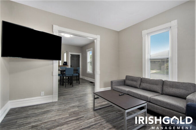 Gallery Image (15 of 19)