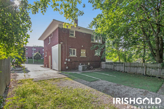 Gallery Image (18 of 21)