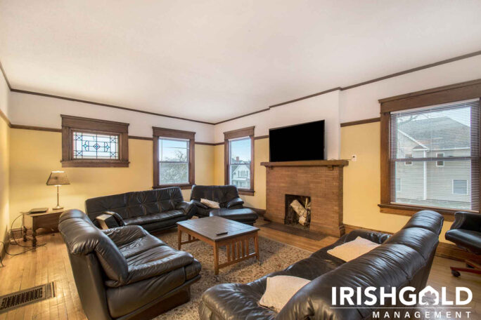 Gallery Image (9 of 19)