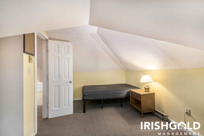 Gallery Image (6 of 19)