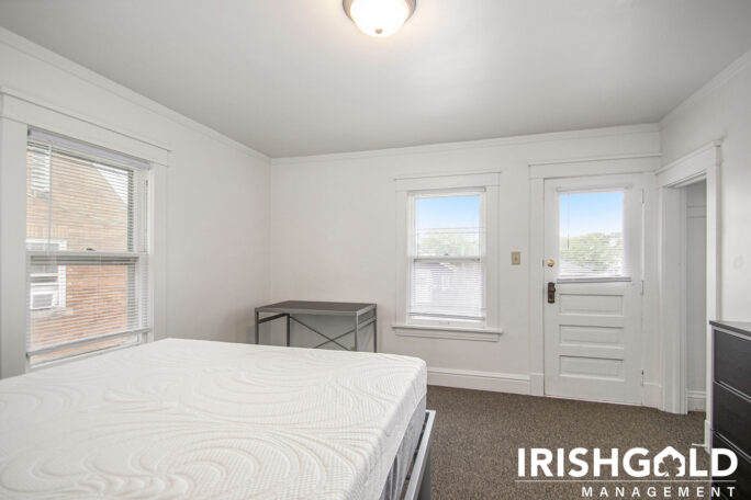 Gallery Image (8 of 19)