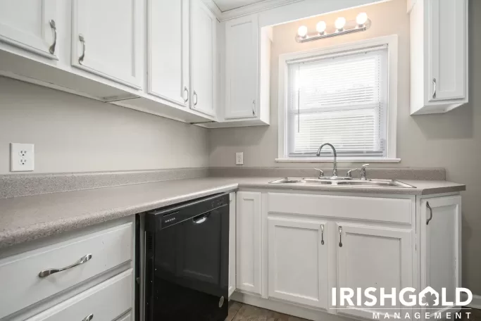 Gallery Image (10 of 18)