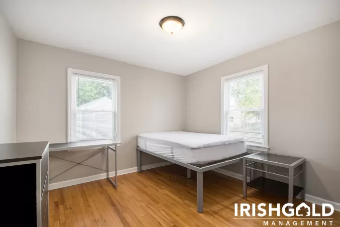 Gallery Image (13 of 18)