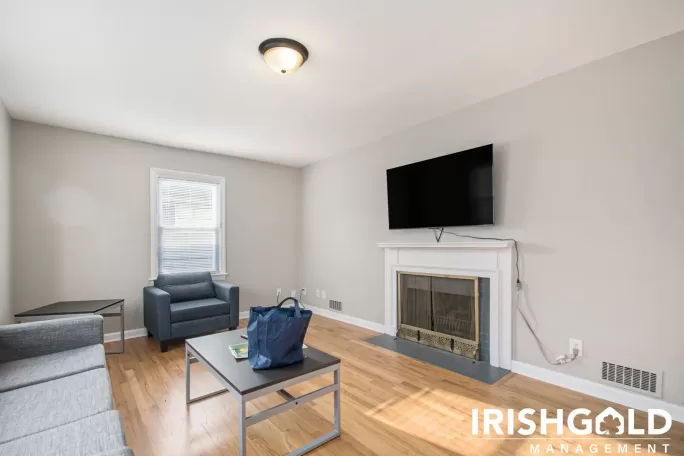 Gallery Image (4 of 18)