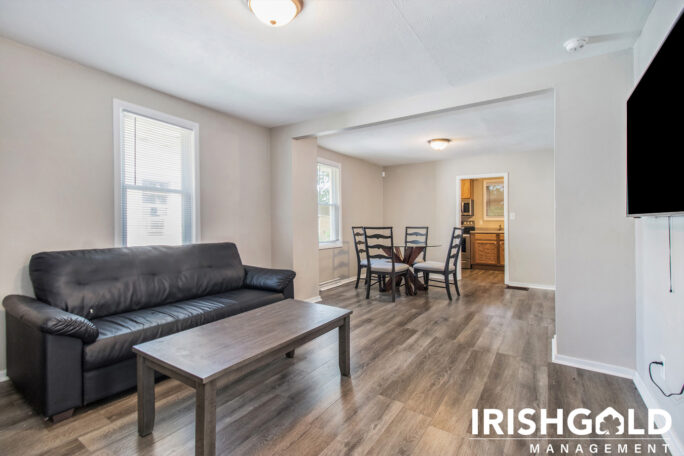 Gallery Image (12 of 16)