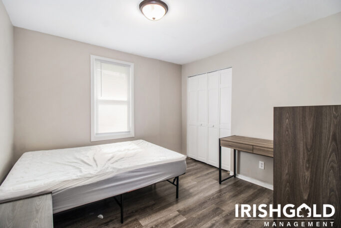 Gallery Image (3 of 16)