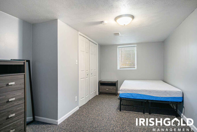 Gallery Image (8 of 17)