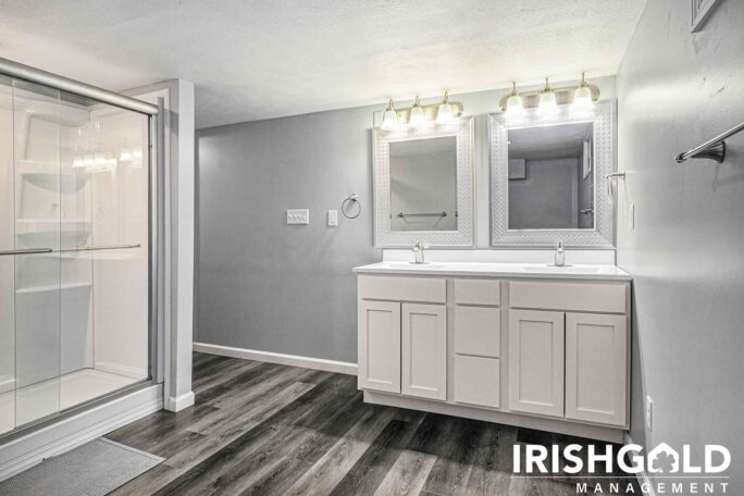 Gallery Image (9 of 17)