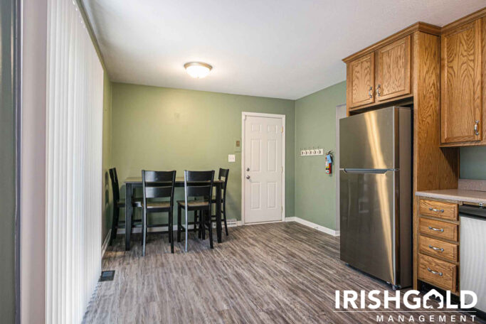 Gallery Image (16 of 17)