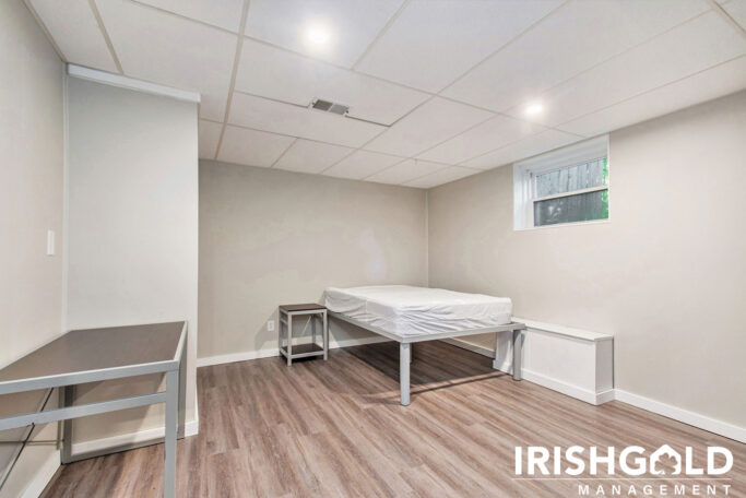 Gallery Image (8 of 19)