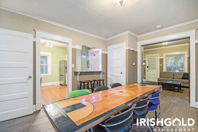 Gallery Image (12 of 18)