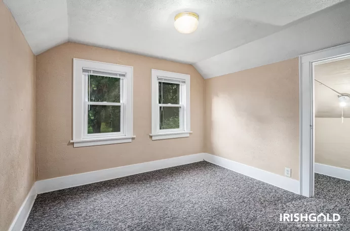 Gallery Image (10 of 17)