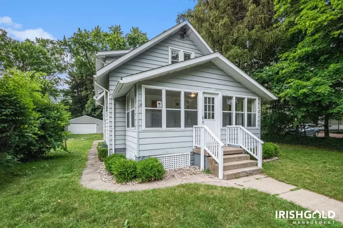 Gallery Image (12 of 17)