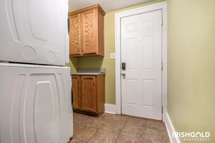 Gallery Image (8 of 17)