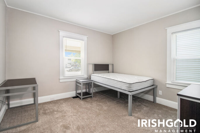 Gallery Image (9 of 21)