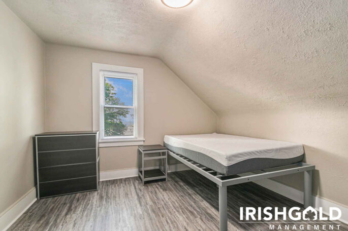 Gallery Image (18 of 19)