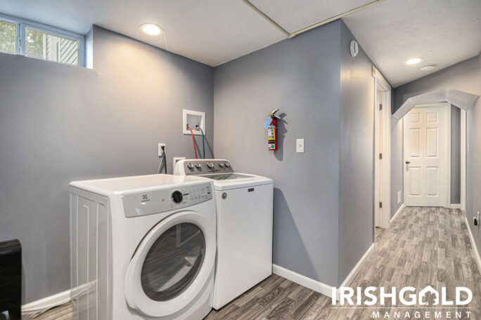 Gallery Image (12 of 12)