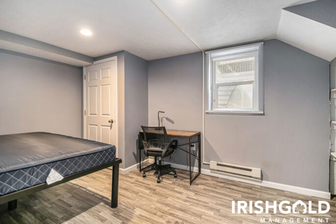 Gallery Image (11 of 12)