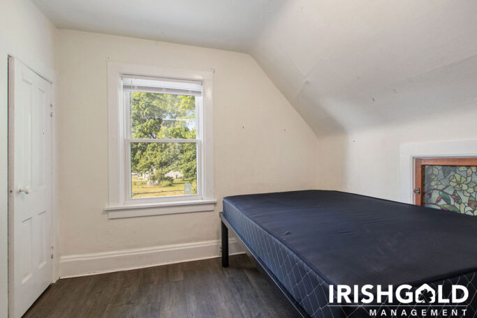 Gallery Image (17 of 18)