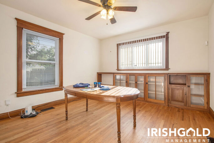 Gallery Image (12 of 18)