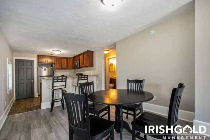 Gallery Image (7 of 18)