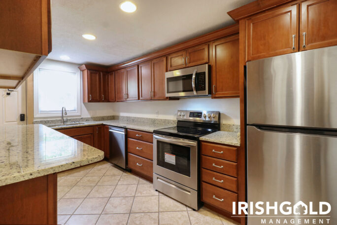 Gallery Image (1 of 10)