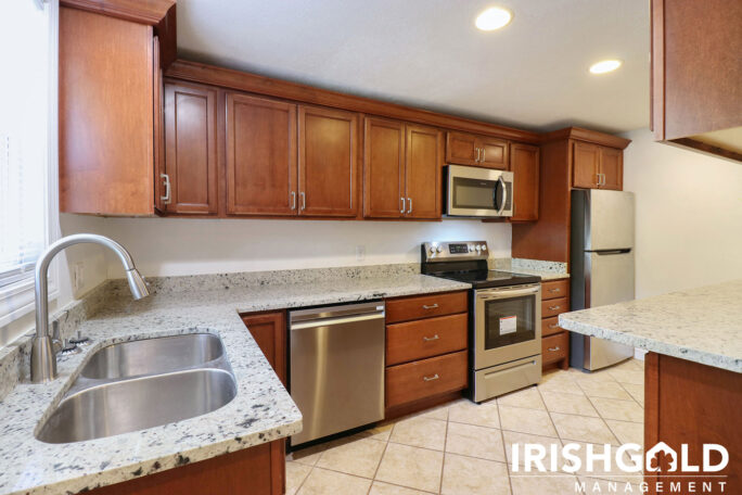 Gallery Image (3 of 10)