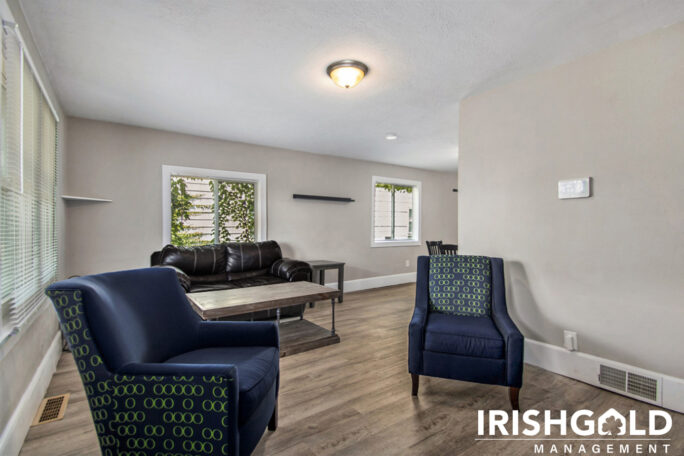 Gallery Image (14 of 19)