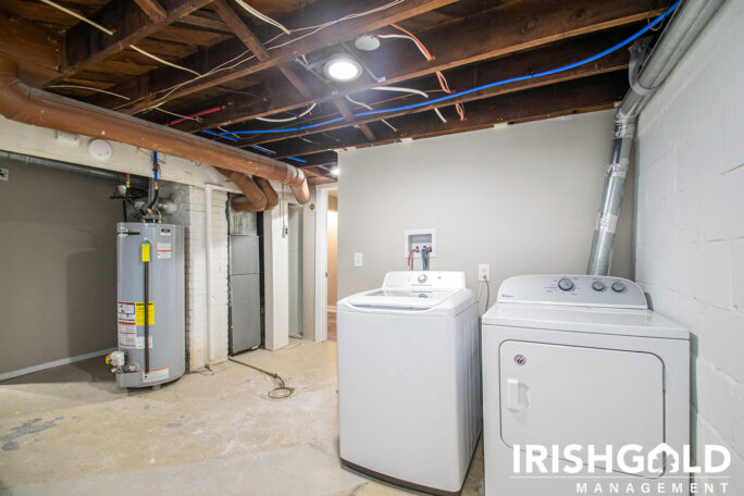 Gallery Image (9 of 19)