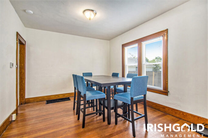 Gallery Image (12 of 19)